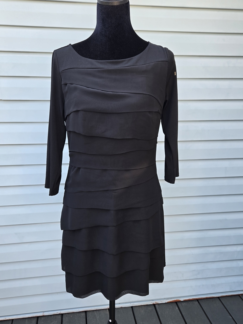 White House Black Market Black Tiered Mini Dress Small 3/4 Sleeve Fitted LBD